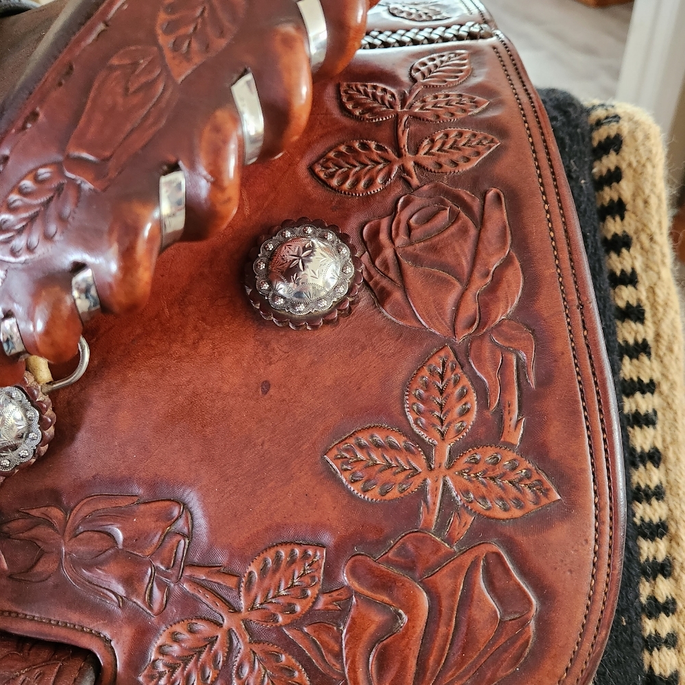 Monte Foreman Balanced Ride Saddle - Picture 5 of 9